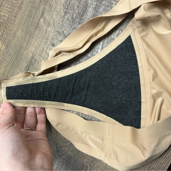 Knix Leakproof No Show Thong - Picture 3 of 4